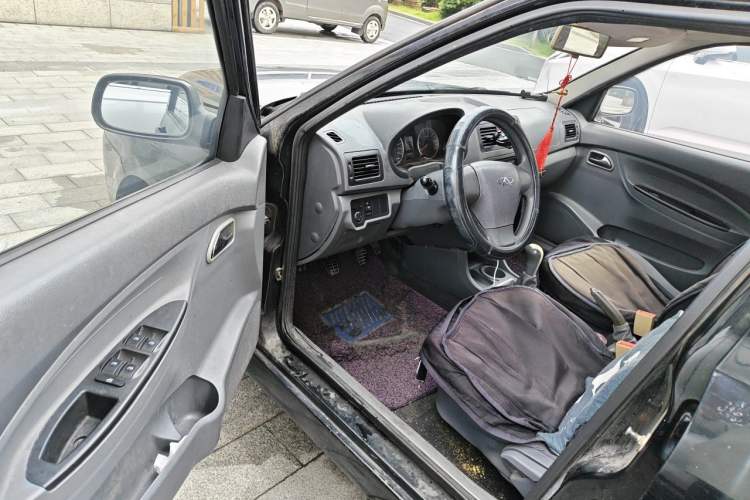 Used Chery Cowin 2 2012 1.5L Manual Comfort Edition Driver Seat