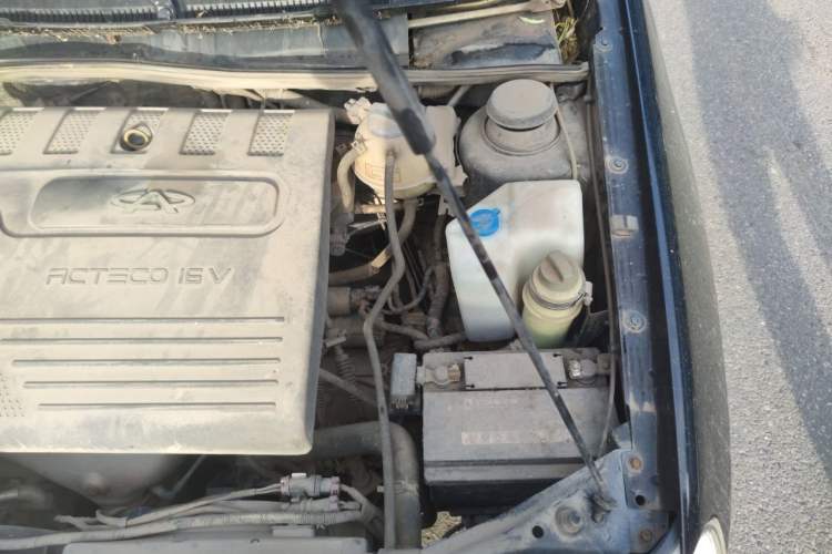 Used Chery Cowin 2 2012 1.5L Manual Standard Edition Engine Bay Left