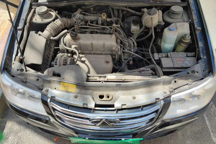 Used Chery Cowin 2 2012 1.5L Manual Standard Edition Engine Bay