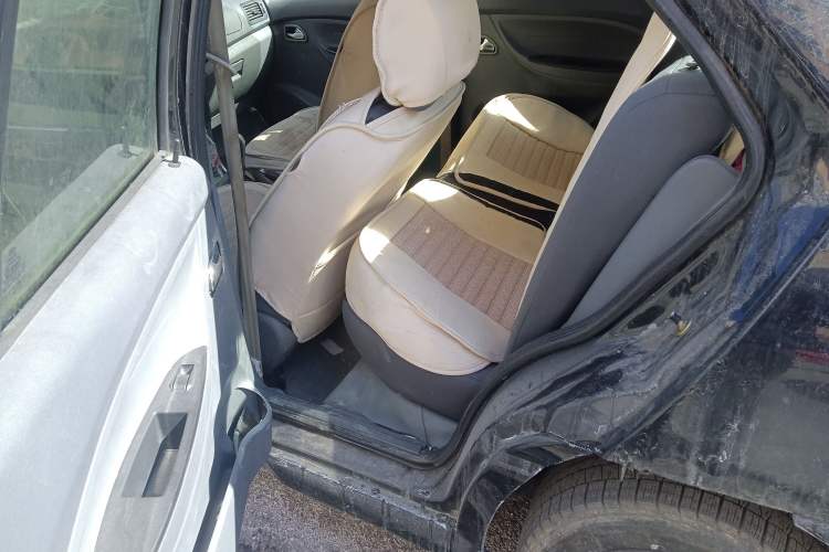 Used Chery Cowin 2 2012 1.5L Manual Standard Edition Left Rear Seat