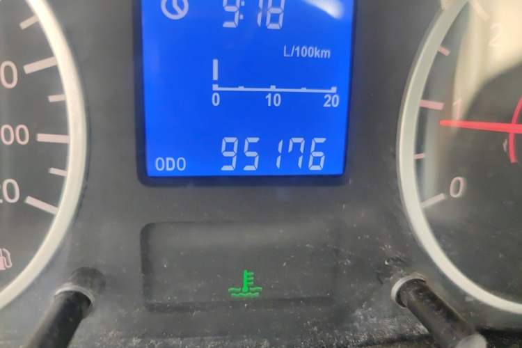Used Chery Cowin 2 2012 1.5L Manual Standard Edition Odometer Close Up