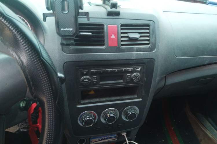 Used Chery Cowin 2 2012 1.5L Manual Standard Edition Audio And AC Panel