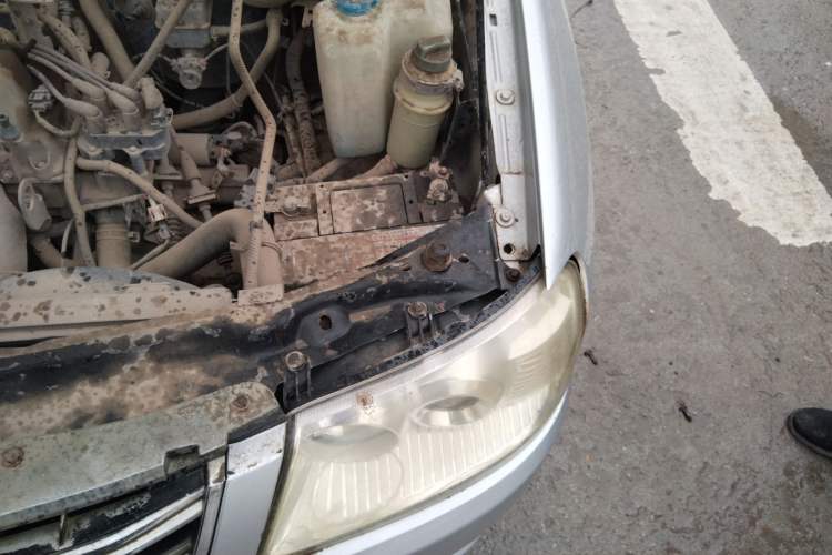 Used Chery Cowin 2 2012 1.5L Manual Standard Edition Engine Bay Left