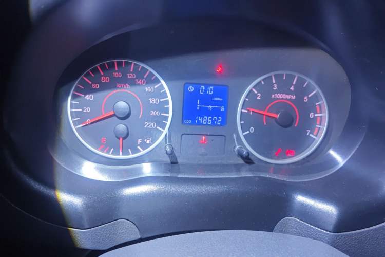 Used Chery Cowin 2 2012 1.5L Manual Standard Edition Odometer Close Up