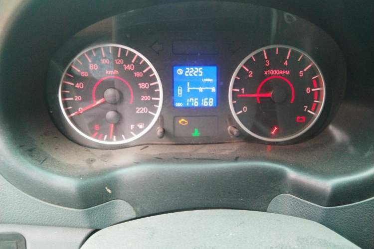Used Chery Cowin 2 2012 1.5L Manual Standard Edition Odometer Close Up