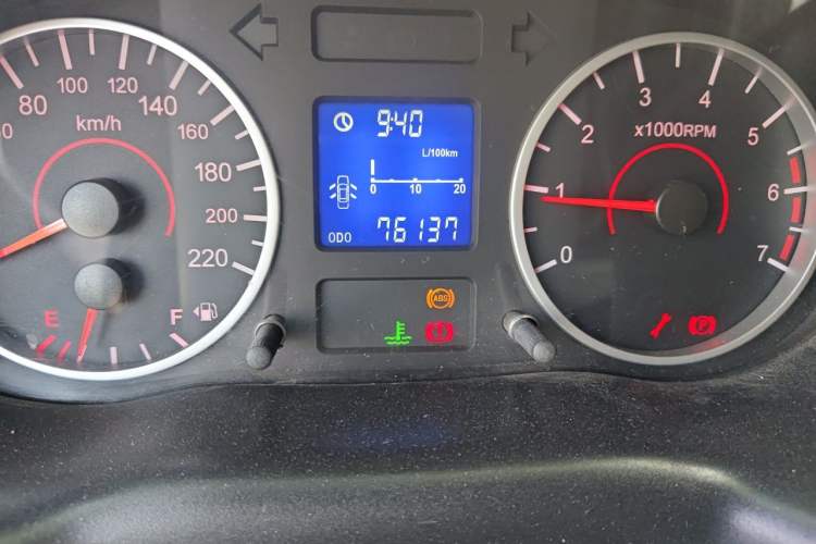 Used Chery Cowin 2 2012 1.5L Manual Comfort Edition Odometer Close Up