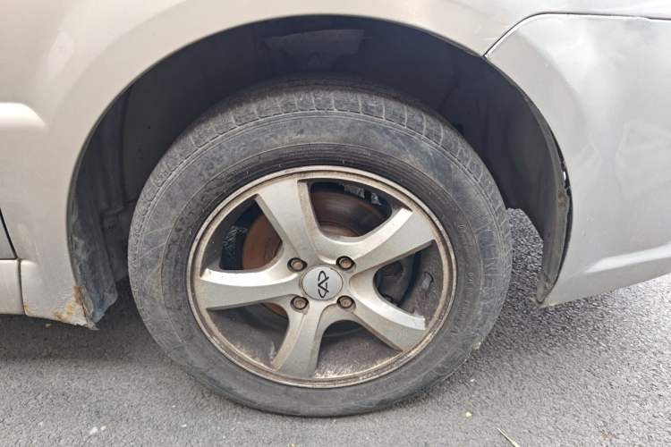 Used Chery Cowin 2 2012 1.5L Manual Comfort Edition Right Front Wheel Hub