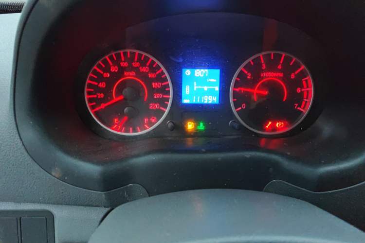 Used Chery Cowin 2 2012 1.5L Manual Standard Edition Odometer Close Up