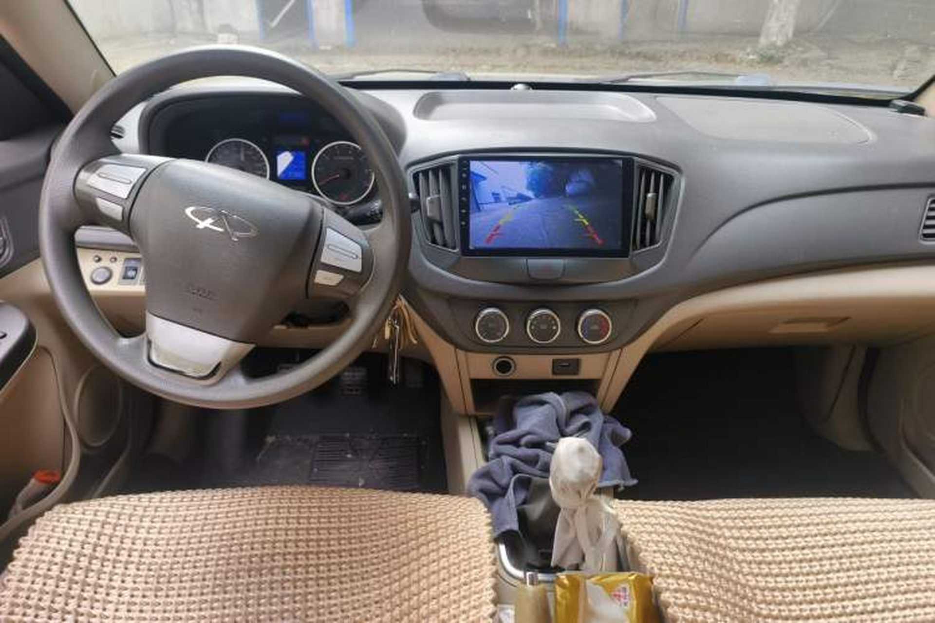 Used Chery Cowin 3 2010 1.5L Manual Elite Edition Center Console