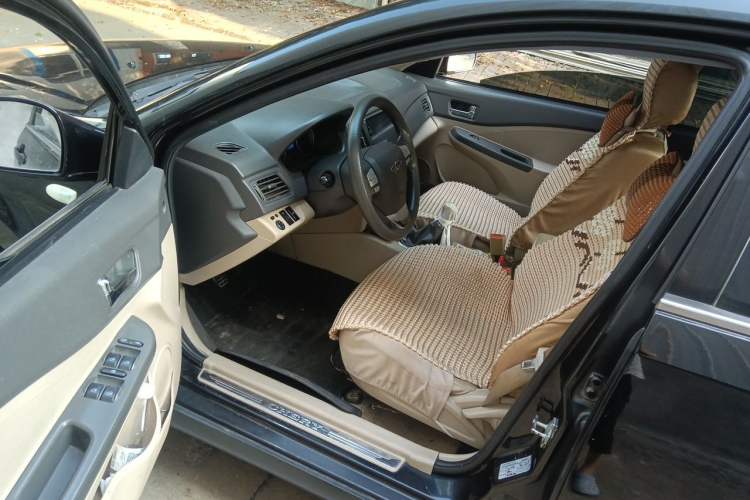 Used Chery Cowin 3 2010 1.5L Manual Elite Edition Driver Seat