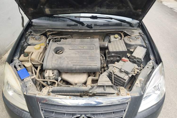 Used Chery Cowin 3 2010 1.5L Manual Elite Edition Engine Bay