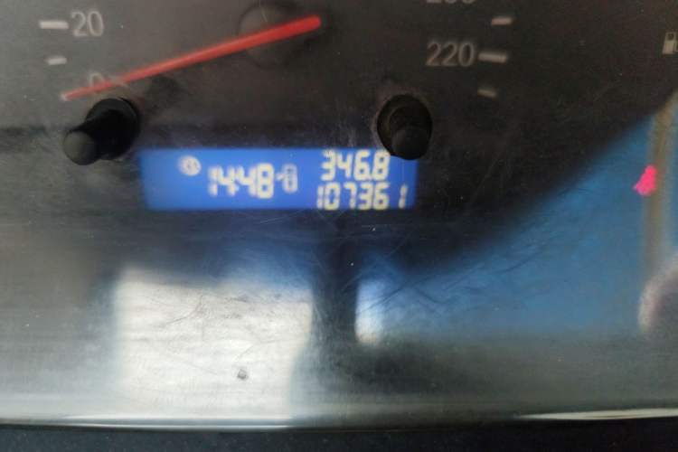 Used Chery Cowin 3 2010 1.5L Manual Elite Edition Odometer Close Up