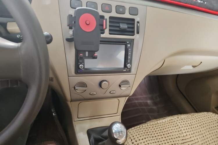 Used Chery Cowin 3 2010 1.5L Manual Comfort Edition Audio And AC Panel
