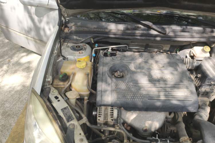 Used Chery Cowin 3 2010 1.5L Manual Elite Edition Engine Bay Right