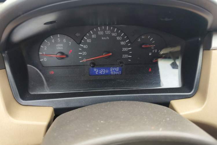 Used Chery Cowin 3 2010 1.5L Manual Comfort Edition Odometer Close Up