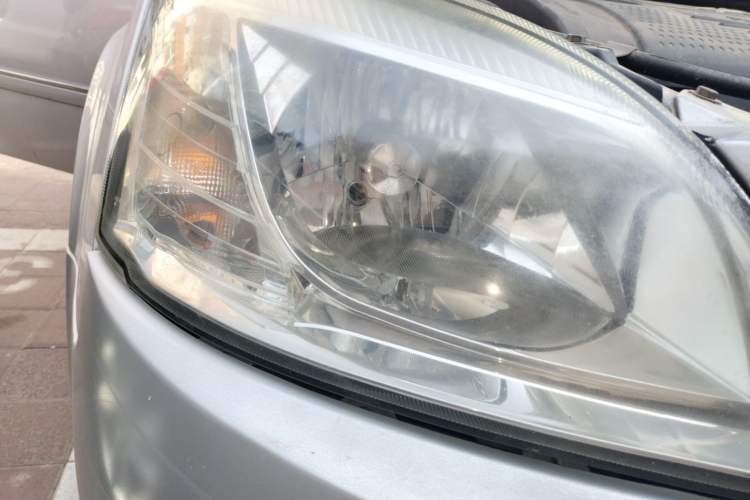 Used Chery Cowin 3 2010 1.5L Manual Comfort Edition Right Front Headlight