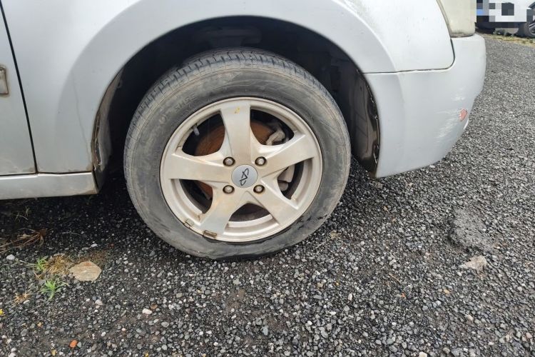 Used Chery Cowin 3 2010 1.5L Manual Comfort Edition Right Front Wheel Hub