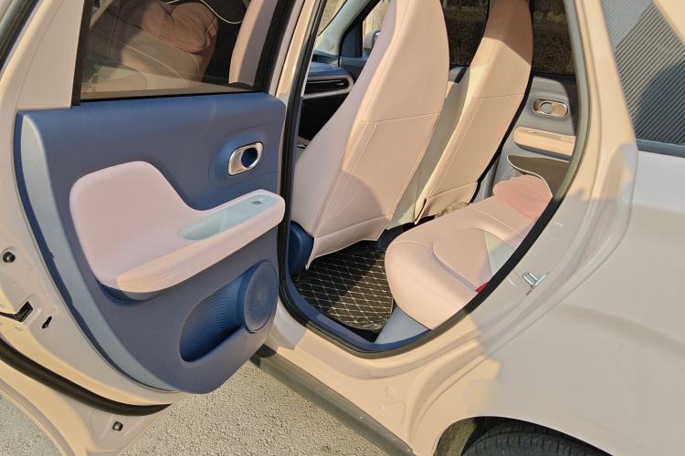 Used Chery Domi 2025 Model 305km Comfort Edition Left Rear Seat