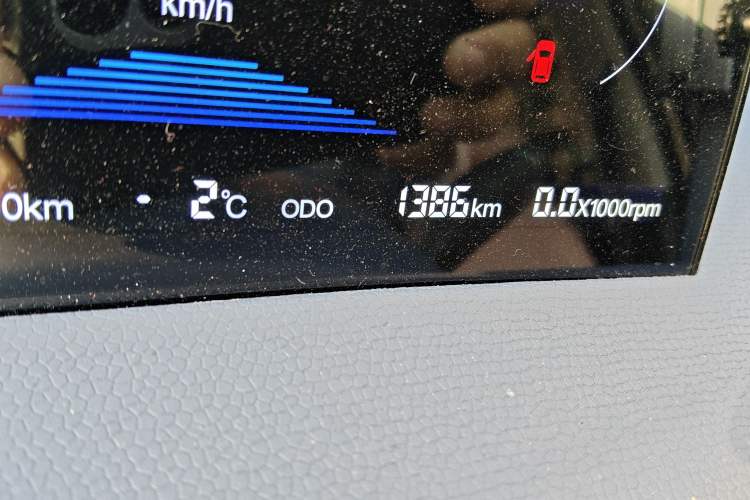 Used Chery Domi 2025 Model 305km Comfort Edition Odometer Close Up