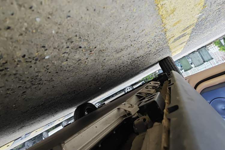 Used Chery Domi 2025 Model 305km Comfort Edition Left Side Sill