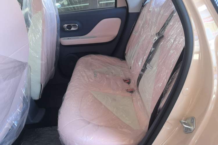 Used Chery Domi 2025 Model 305km Comfort Edition Interior 1