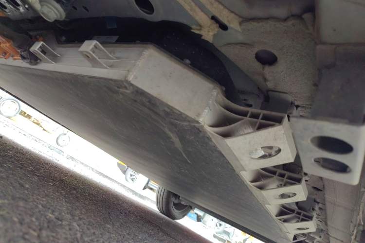 Used Chery Domi 2025 Model 305km Comfort Edition Chassis Front Left