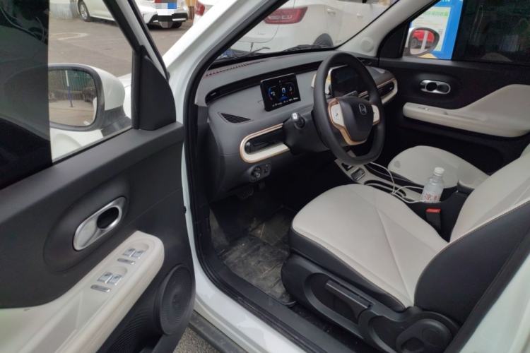 Used Chery Domi 2025 Model 305km Comfort Edition Driver Seat