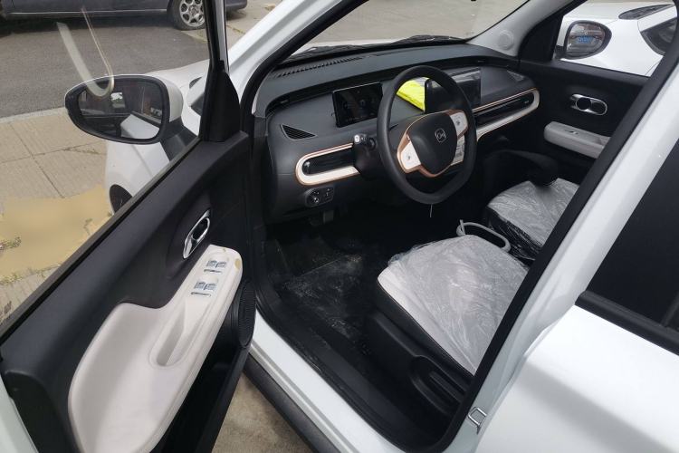 Used Chery Domi 2025 Model 305km Comfort Edition Driver Seat