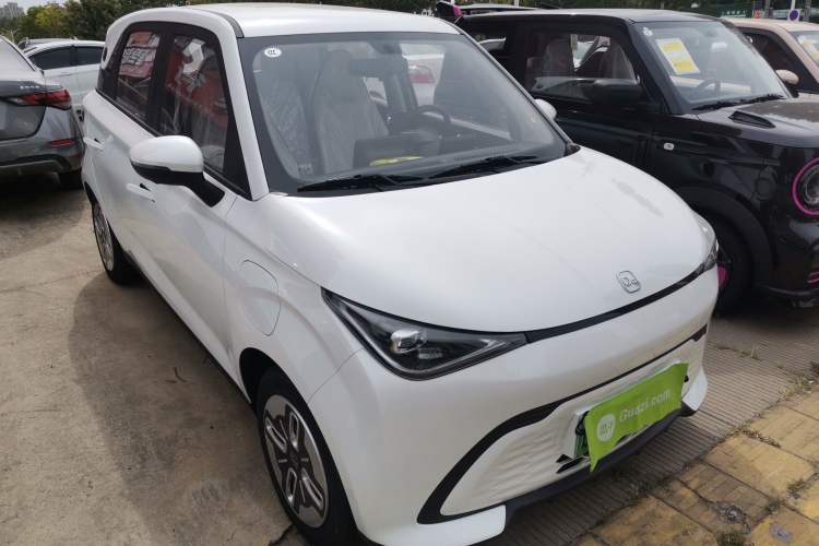 Used Chery Domi 2025 Model 305km Comfort Edition Front Right 45 Deg