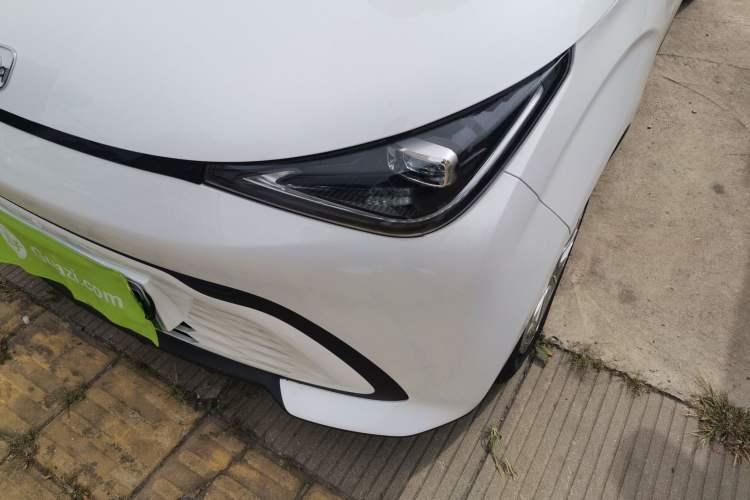 Used Chery Domi 2025 Model 305km Comfort Edition Left Front Headlight