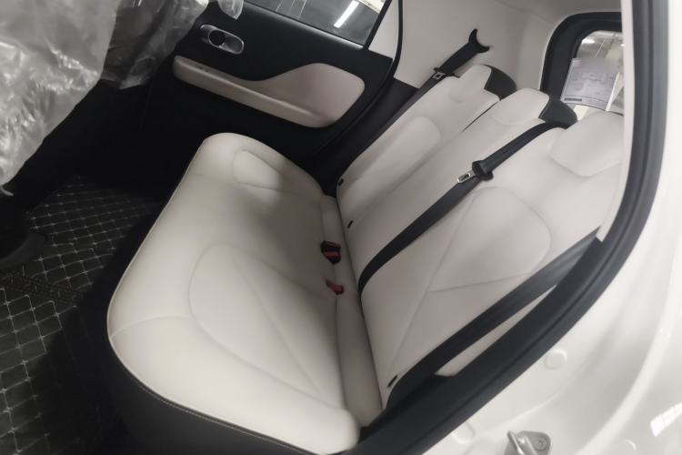 Used Chery Domi 2025 Model 405km Comfort Edition Left Rear Seat