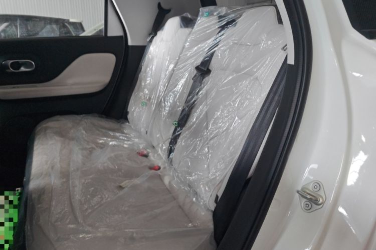 Used Chery Domi 2025 Model 305km Comfort Edition Left Rear Seat