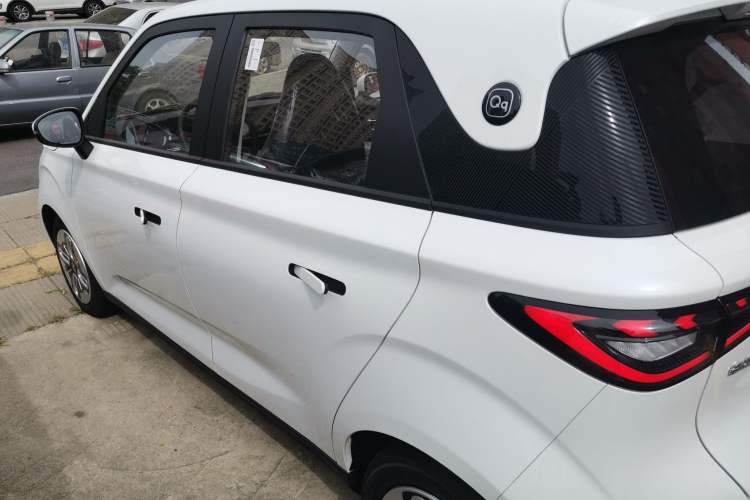 Used Chery Domi 2025 Model 305km Comfort Edition Left Side