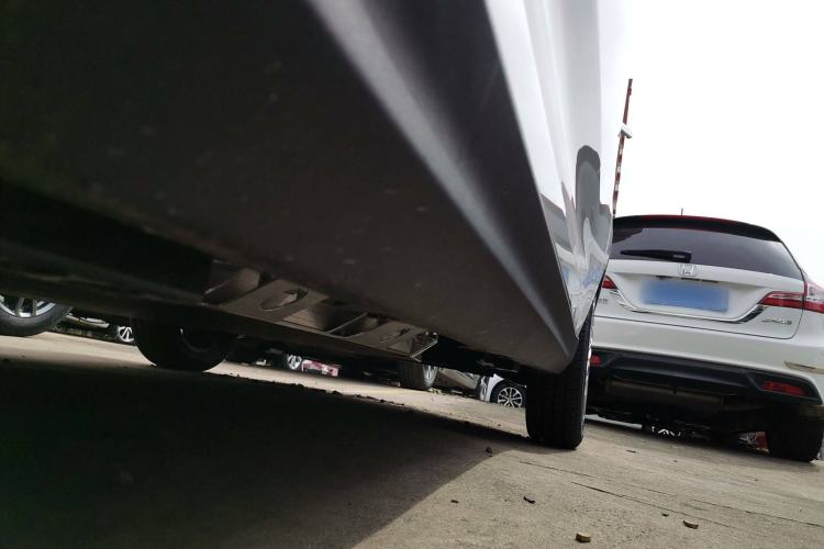 Used Chery Domi 2025 Model 305km Comfort Edition Left Side Sill