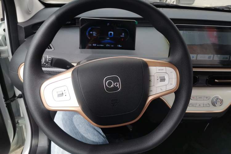 Used Chery Domi 2025 Model 305km Comfort Edition Steering Wheel