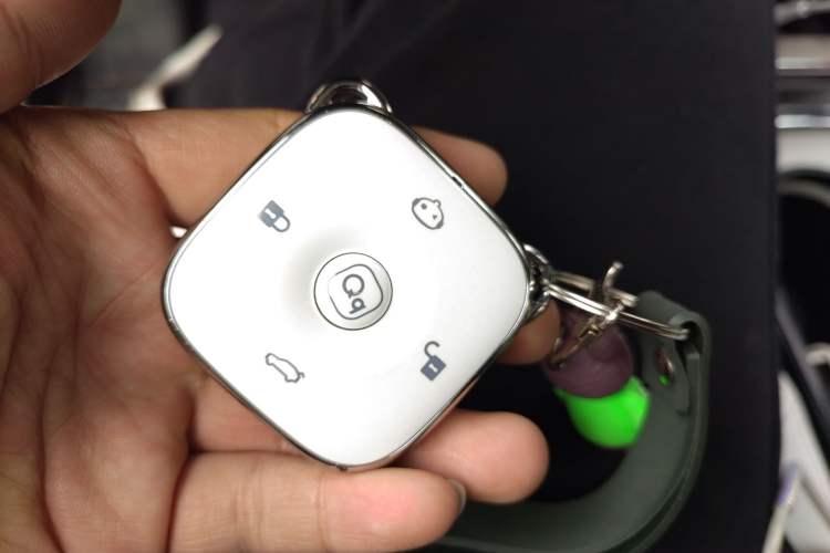 Used Chery Domi 2025 Model 305km Comfort Edition Vehicle Key