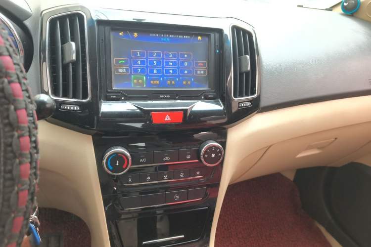 Used Chery E3 2013 1.5L Manual ZhiShang Model Audio And AC Panel