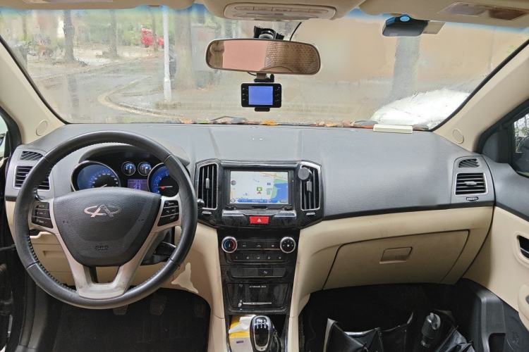 Used Chery E3 2013 1.5L Manual ZhiShang Model Center Console