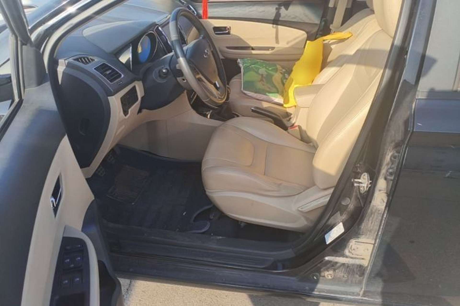 Used Chery E3 2013 1.5L Manual ZhiShang Model Driver Seat