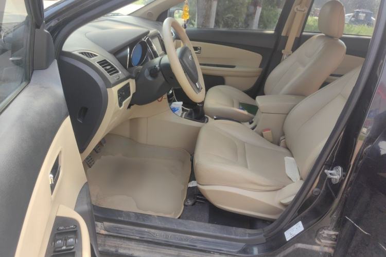 Used Chery E3 2013 1.5L Manual ZhiShang Model Driver Seat