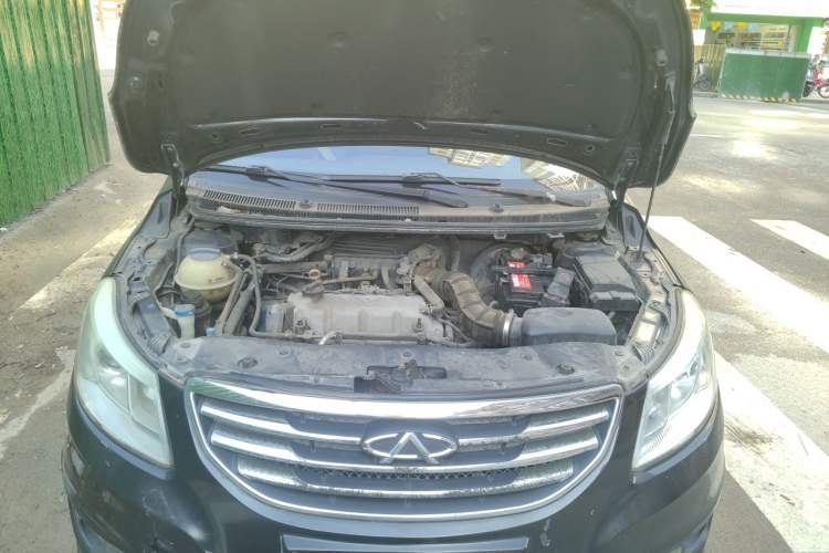 Used Chery E3 2013 1.5L Manual Fashion Model Engine Bay