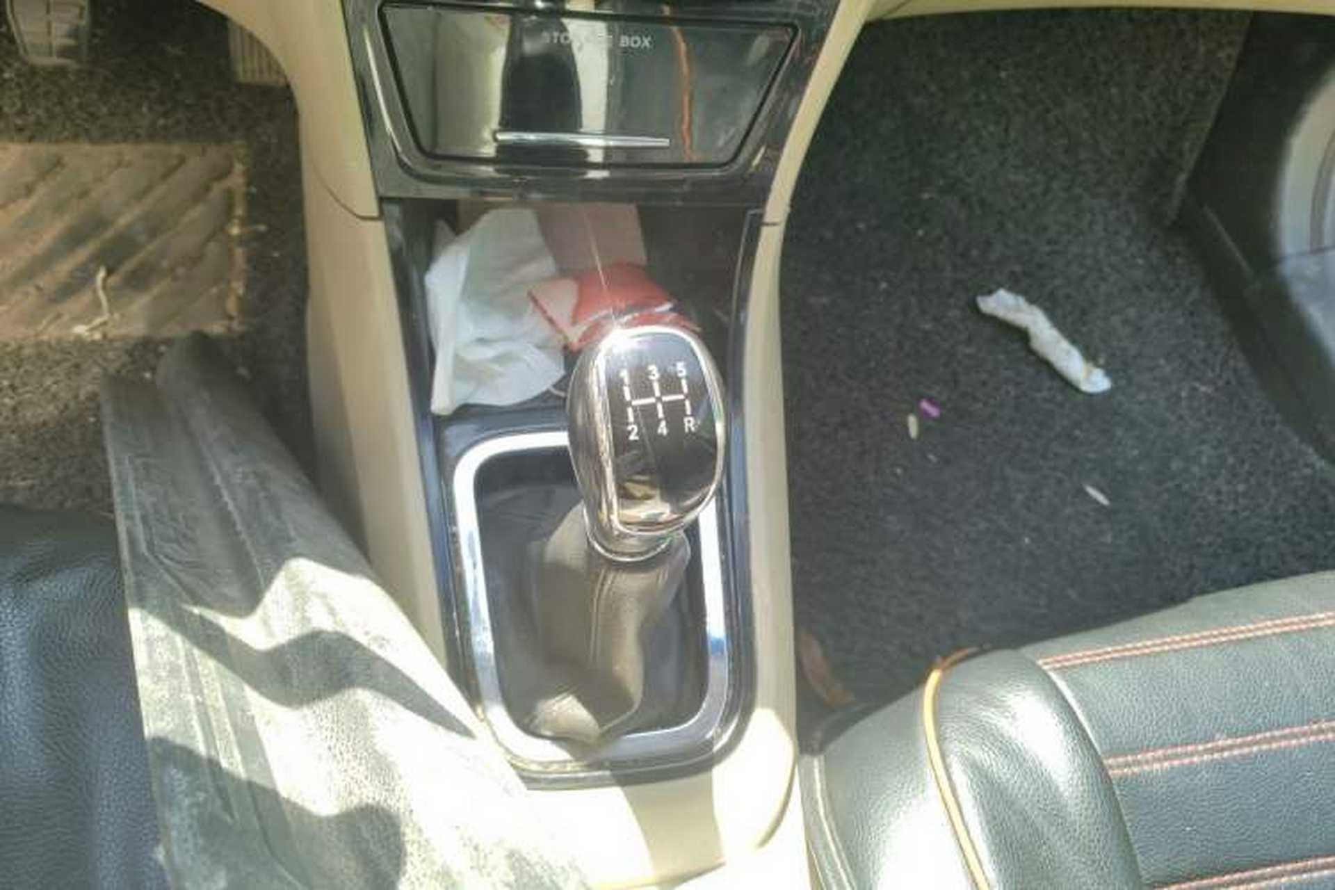 Used Chery E3 2013 1.5L Manual Fashion Model Gear Lever