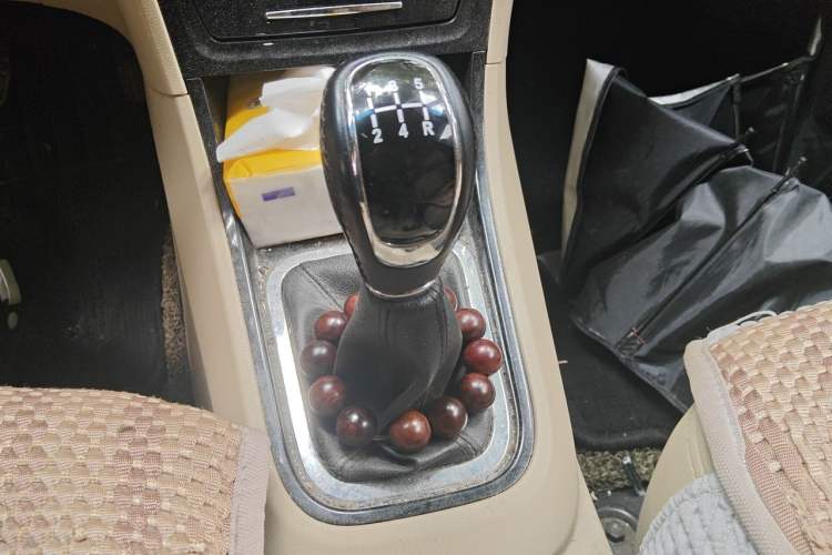 Used Chery E3 2013 1.5L Manual ZhiShang Model Gear Lever