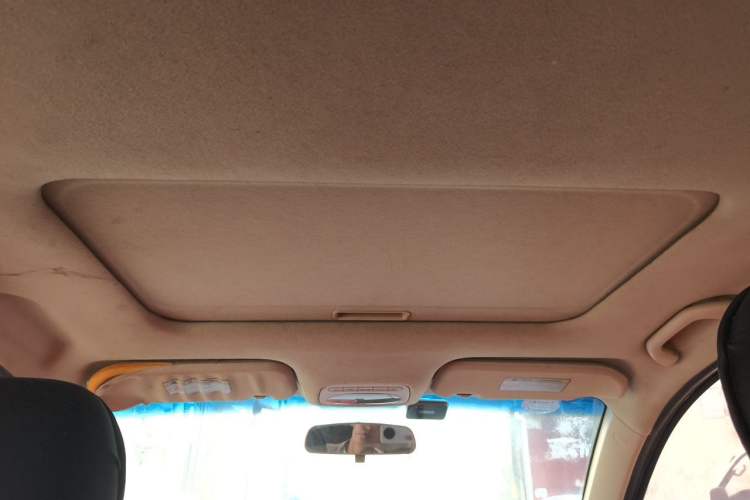 Used Chery E3 2013 1.5L Manual ZhiShang Model Headliner