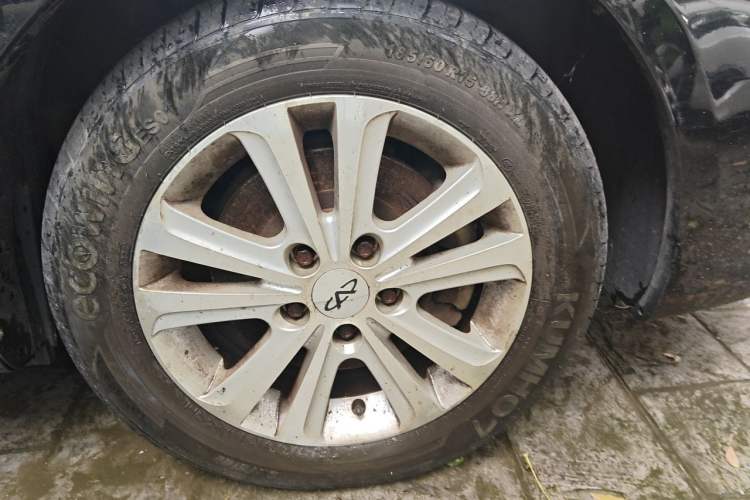 Used Chery E3 2013 1.5L Manual ZhiShang Model Right Front Wheel Hub