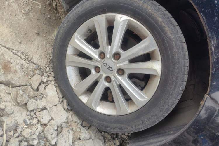 Used Chery E3 2013 1.5L Manual ZhiShang Model Right Front Wheel Hub