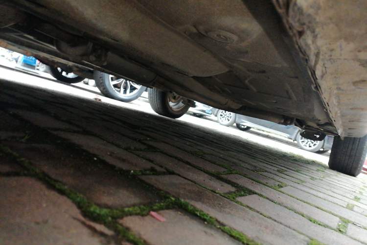 Used Chery E3 2013 1.5L Manual ZhiShang Model Chassis Front Left