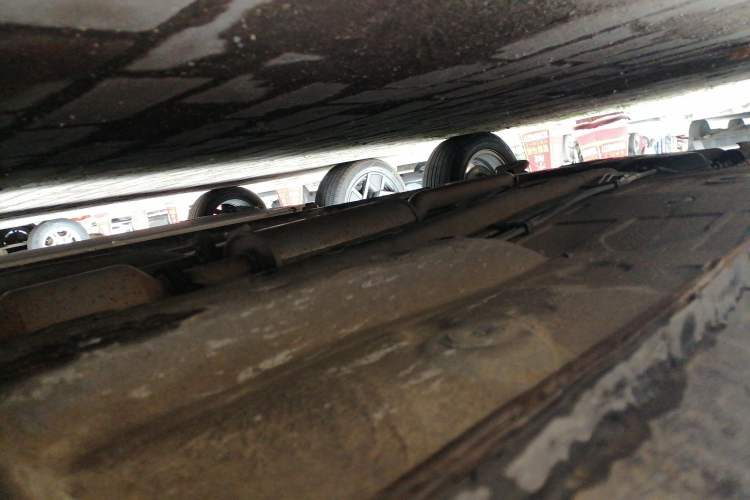 Used Chery E3 2013 1.5L Manual ZhiShang Model Chassis Front Right