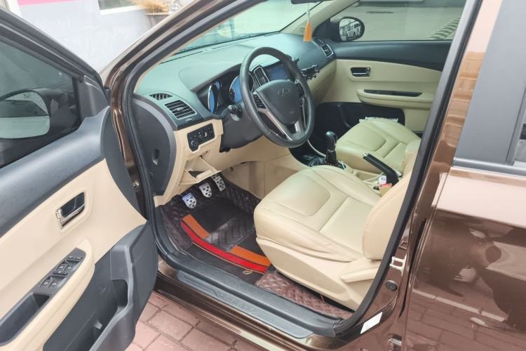 Used Chery E3 2013 1.5L Manual ZhiShang Model Driver Seat