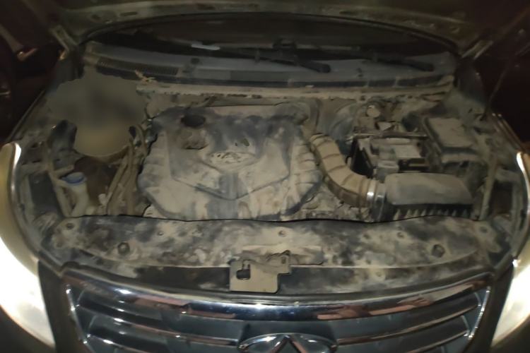 Used Chery E3 2013 1.5L Manual ZhiShang Model Engine Bay